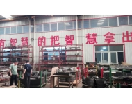 劉慶春總經(jīng)理和河北宏康體育用品李總共商企業(yè)發(fā)展戰(zhàn)略